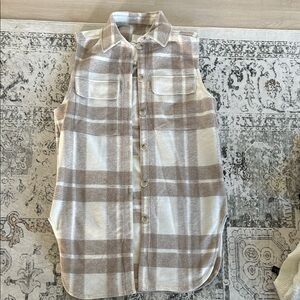 Sleeveless Plaid Button-Up Shirt H&M Fall Winter Tunic Layering Neutral Soft